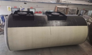 伫立工地的储料卫士：默默稳住基建节奏的水泥罐
